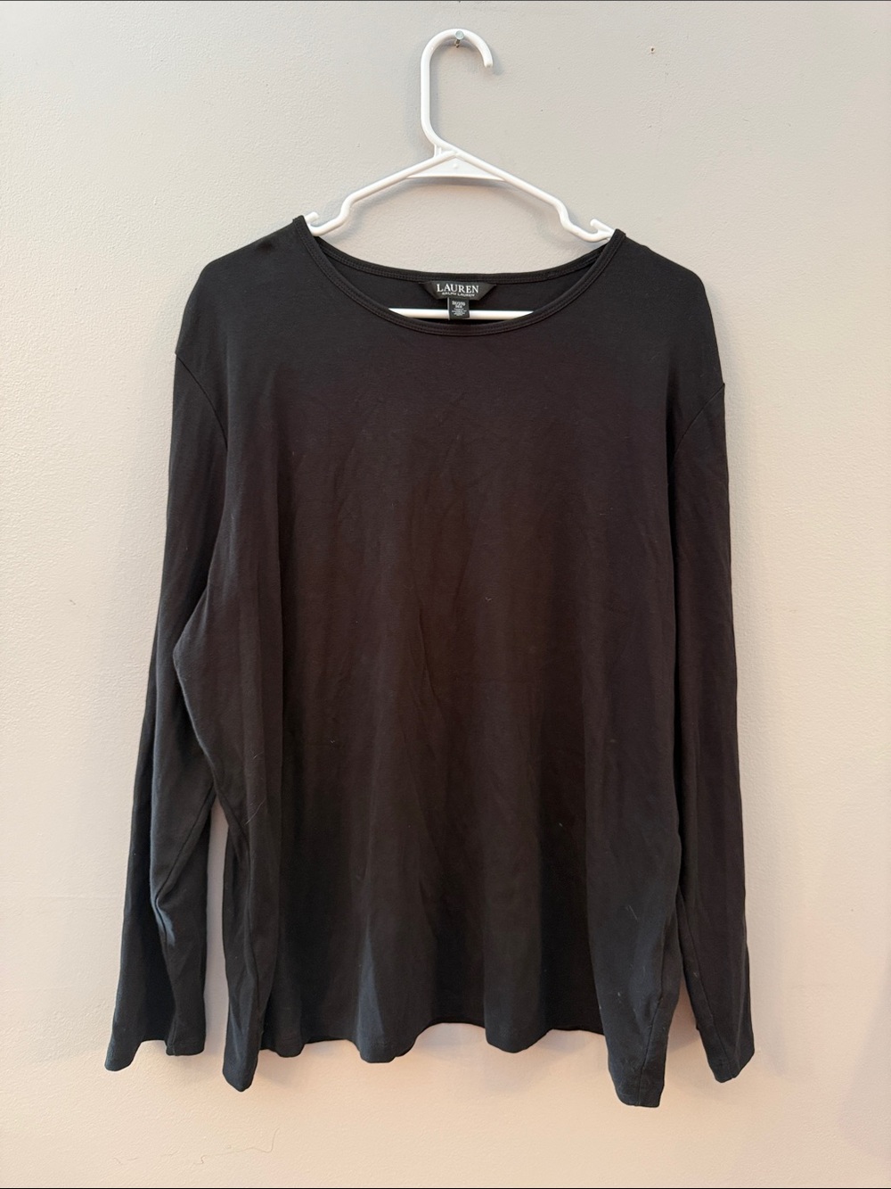 Lauren Ralph Lauren Black Long Sleeve Crewneck Shirt - 94% Cotton - very soft